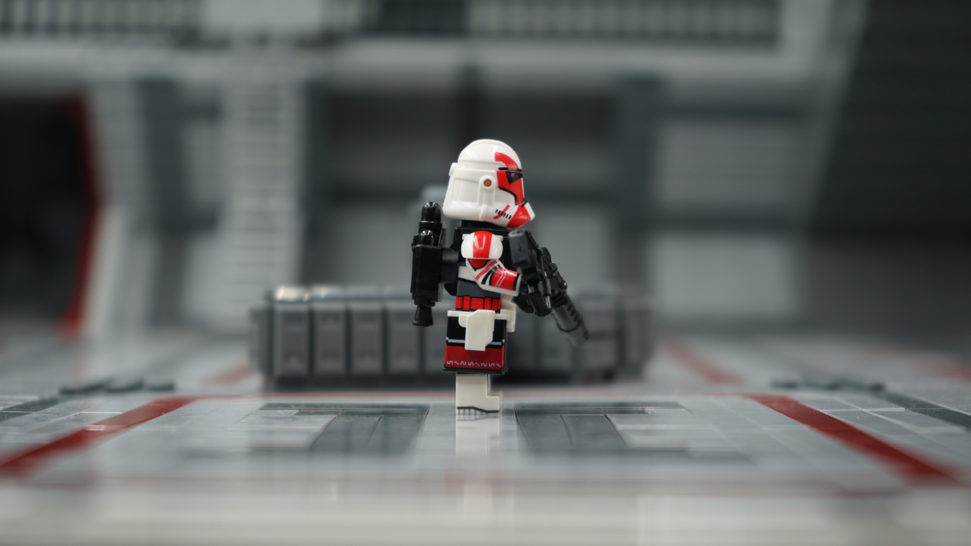 Captain Grey Elite Trooper – view 4