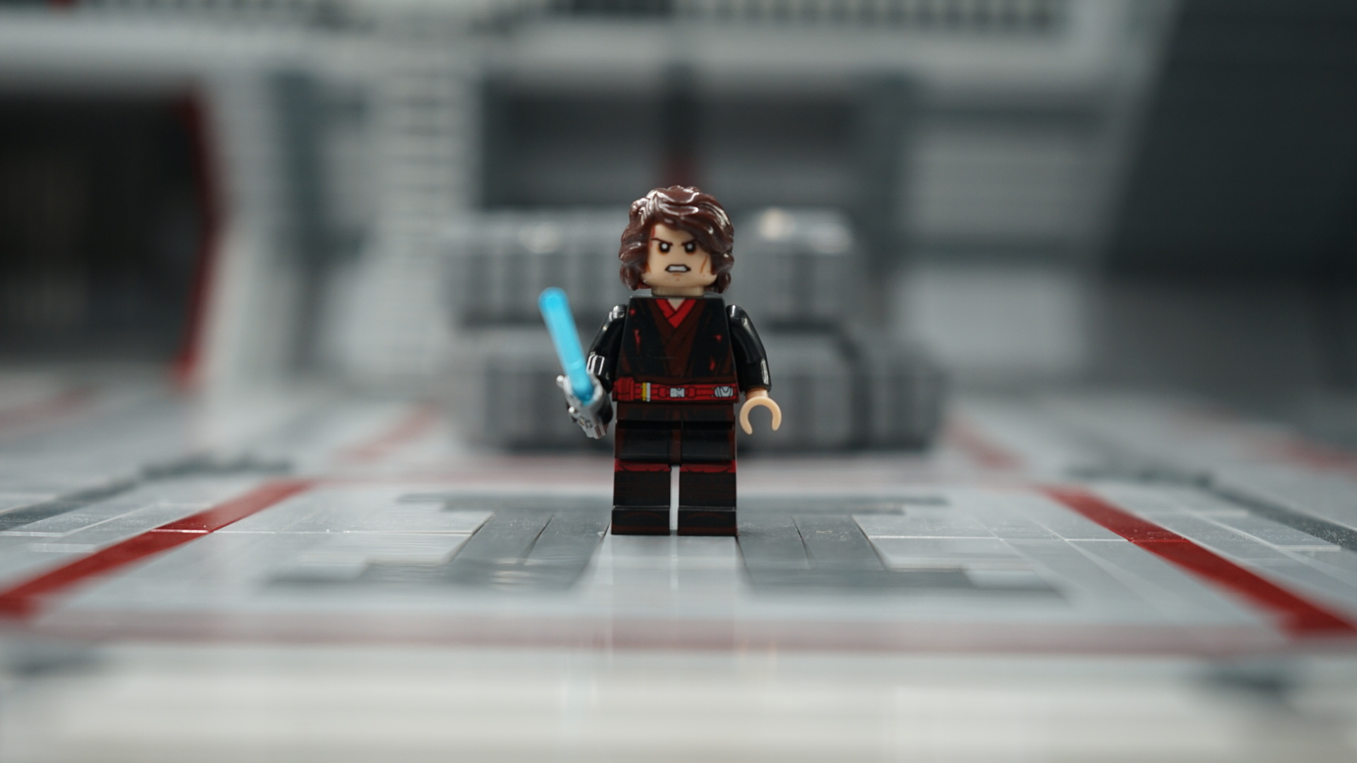 Anakin Black Robe – view 5