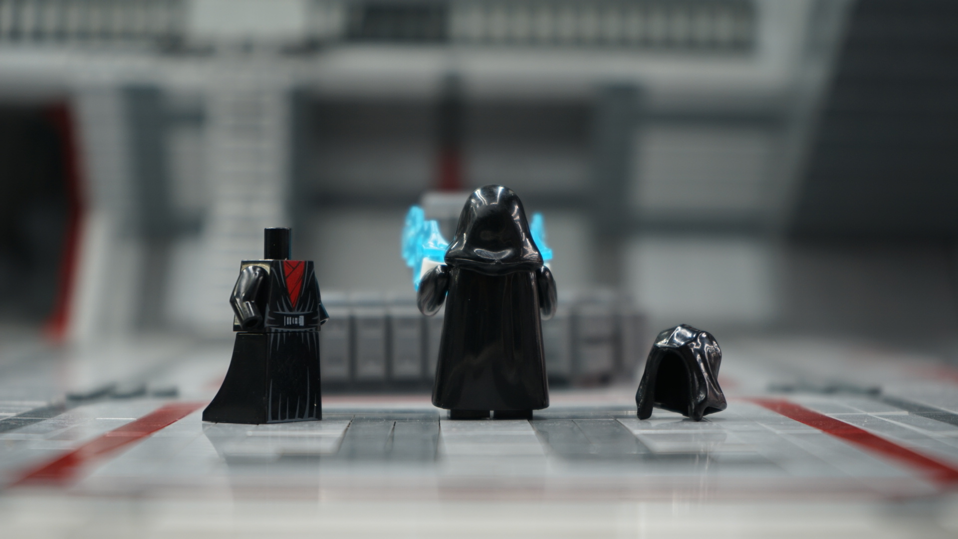 Emperor Palpatine V1 – view 3
