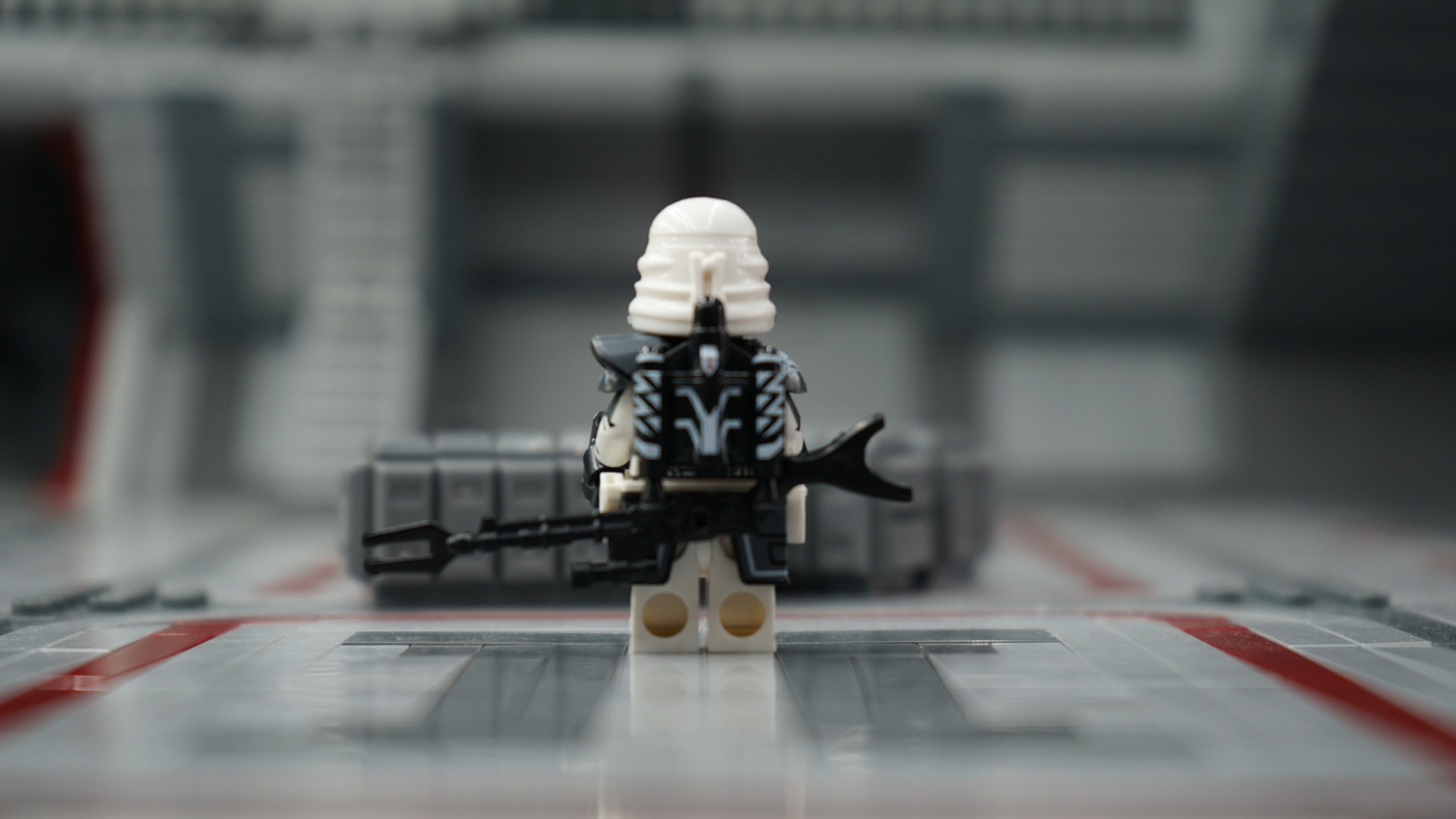 Wolfpack Elite Paratrooper – view 3