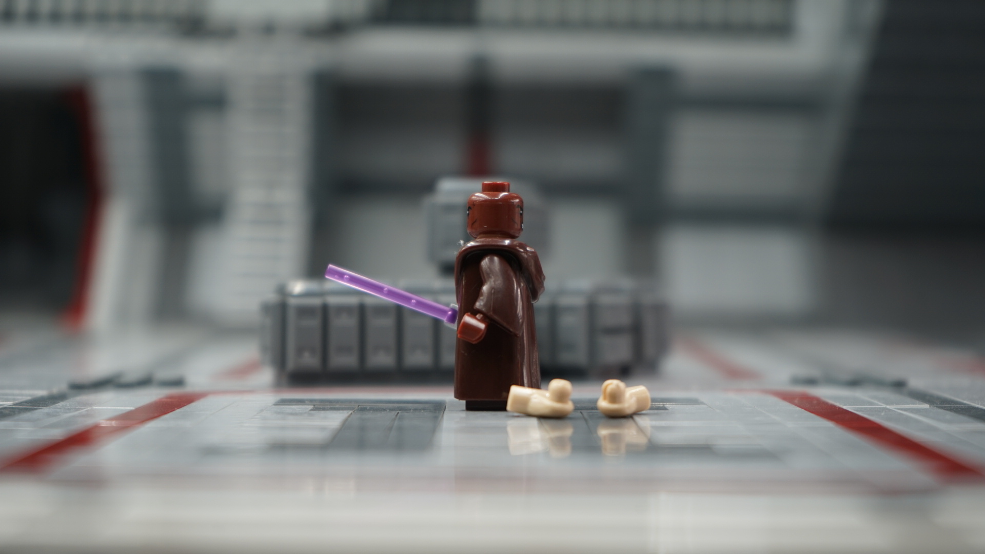 Mace Windu (HOOD DOWN) – view 2