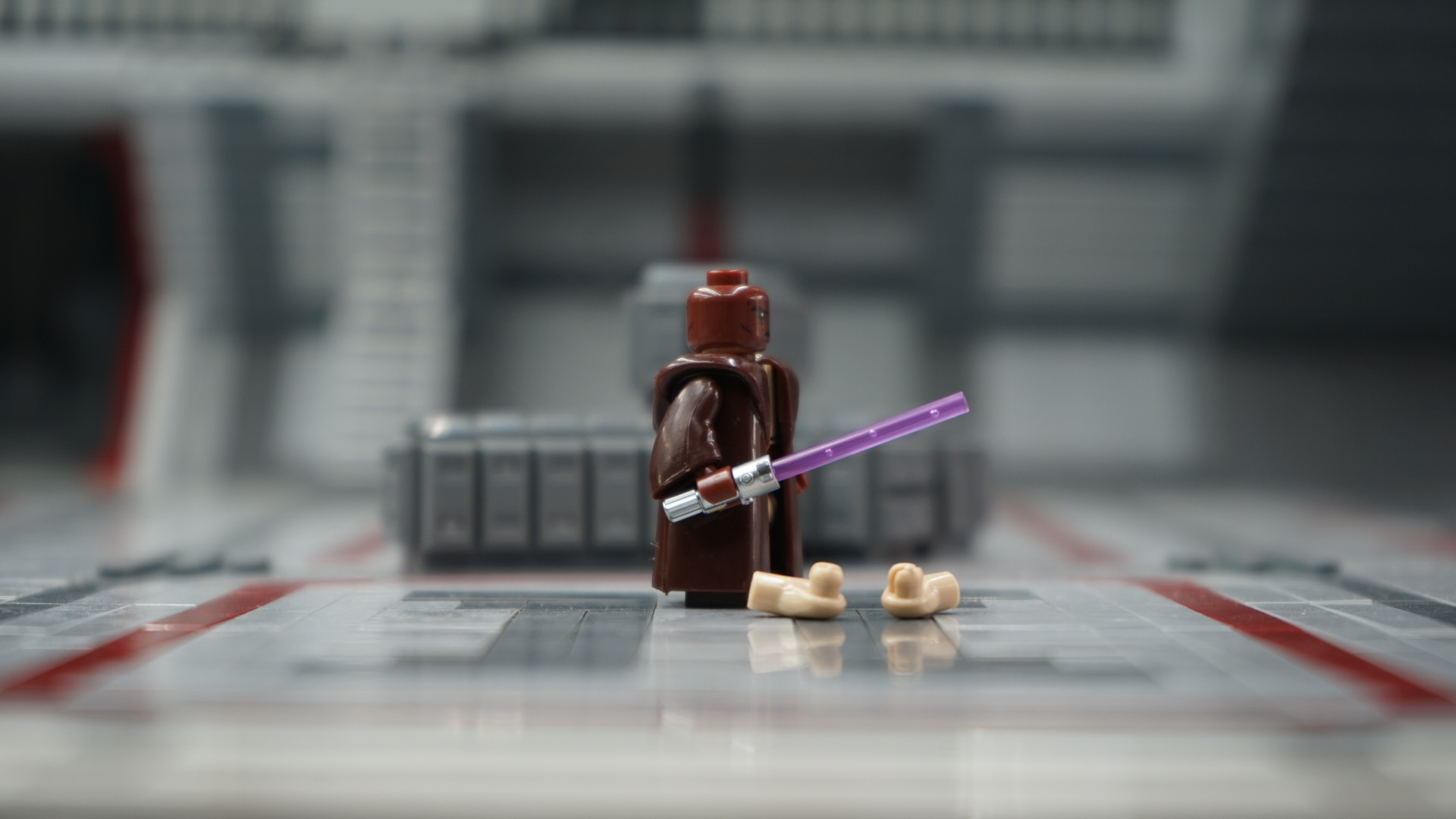 Mace Windu (HOOD DOWN) – view 4