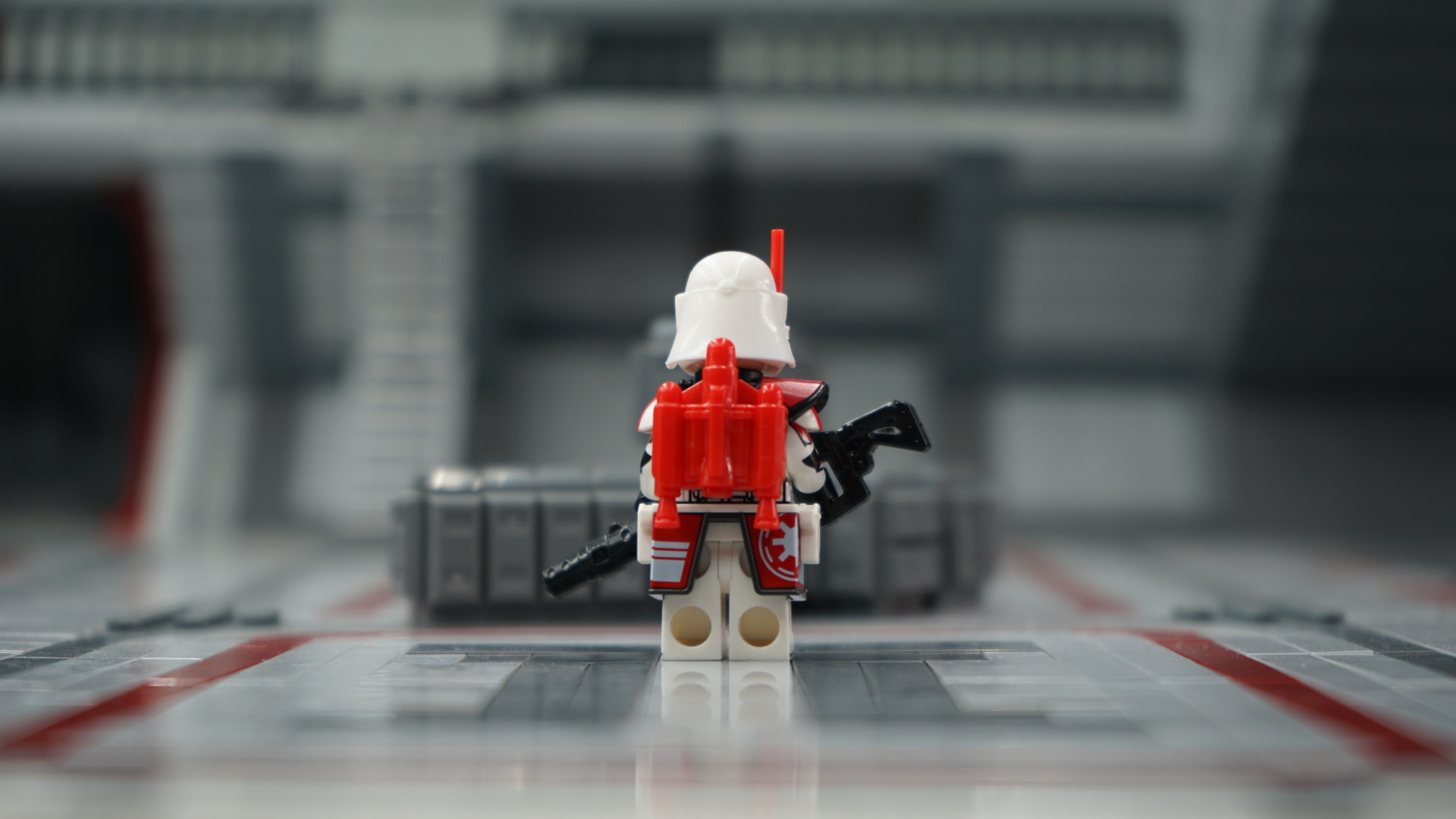 Coruscant Elite Commander – view 3