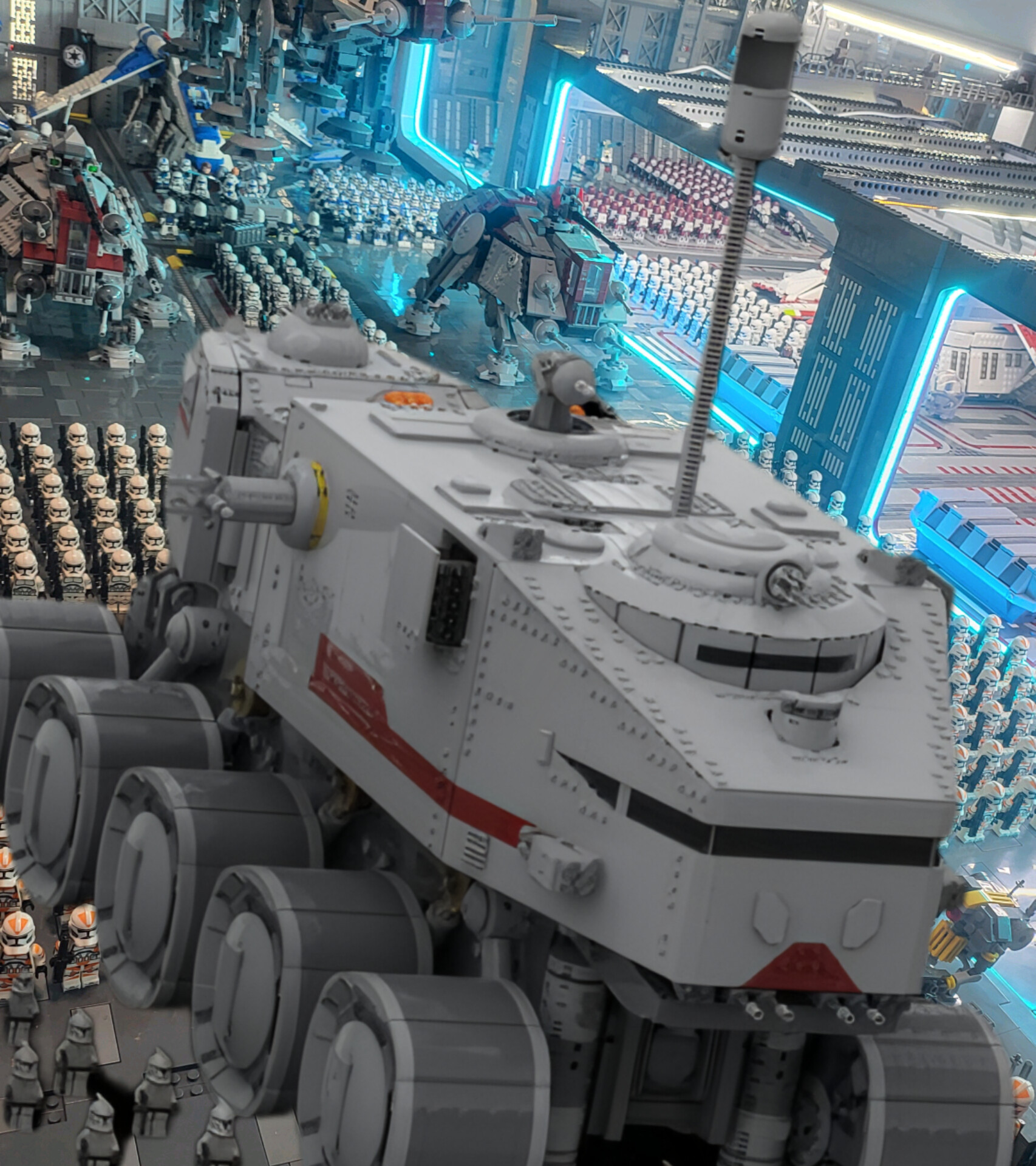 Minifigure Scale Turbo Tank