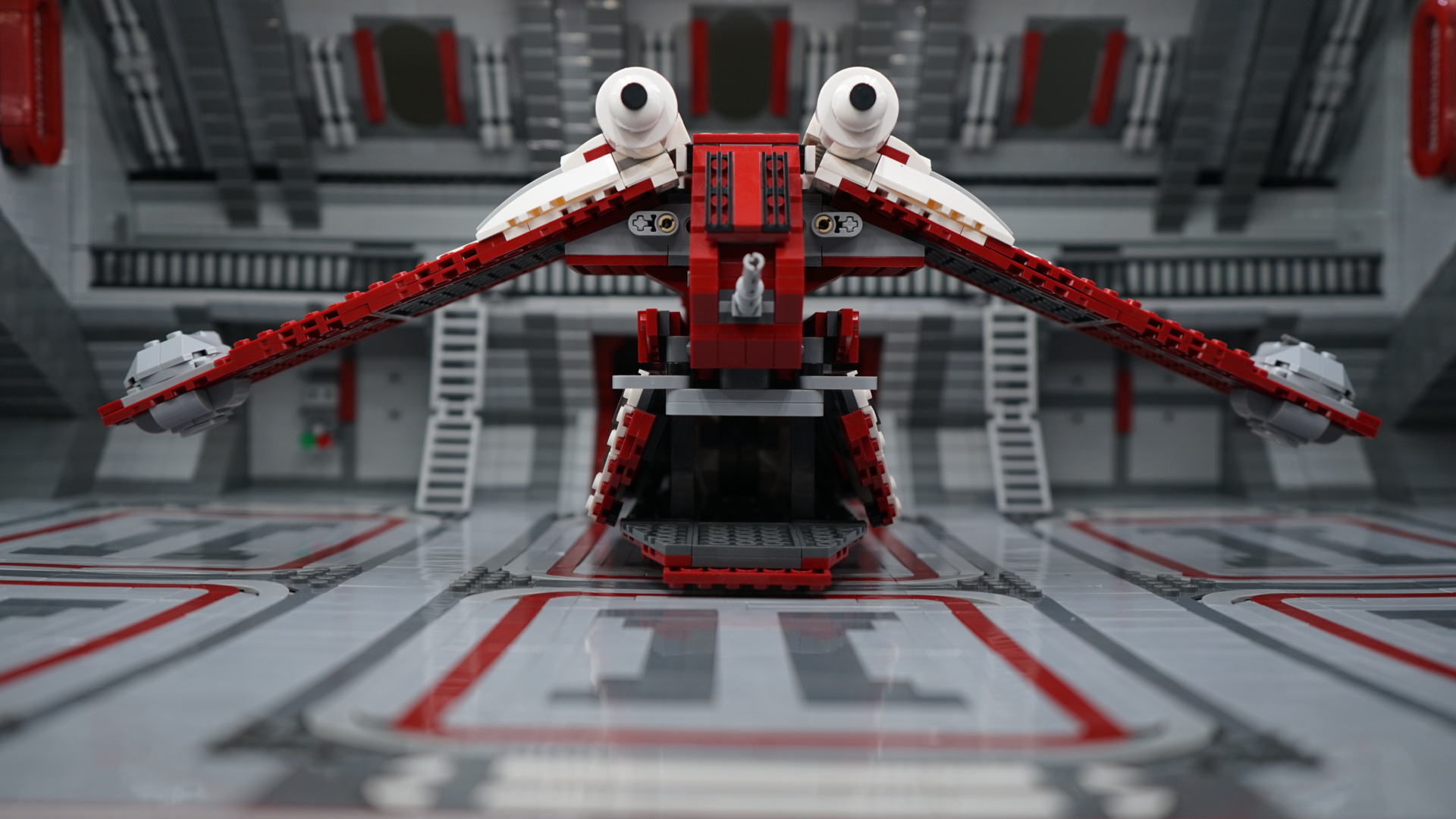 Coruscant Guard Gunship – view 9