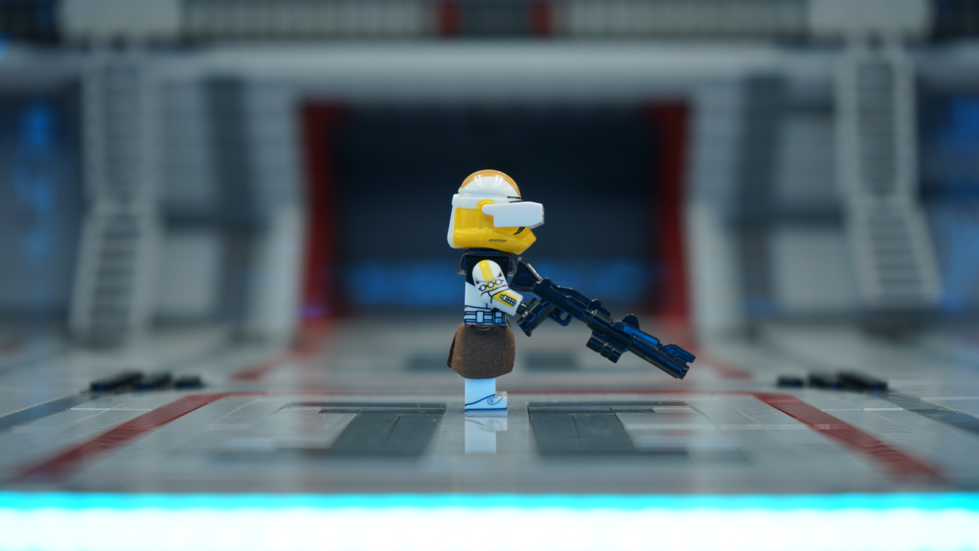Commander Bly – view 2