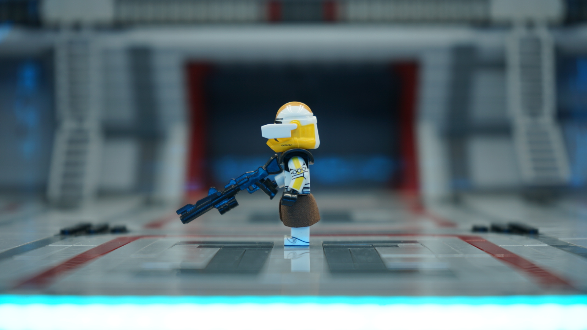 Commander Bly – view 4