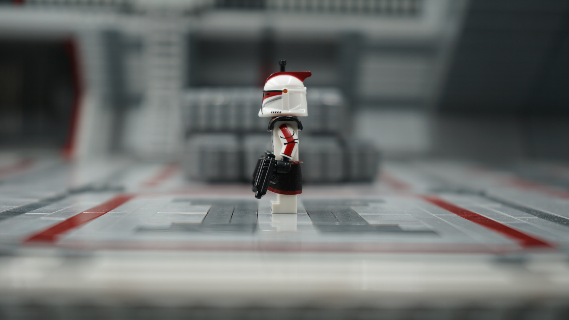 Phase 1 Captain (Red) – view 2