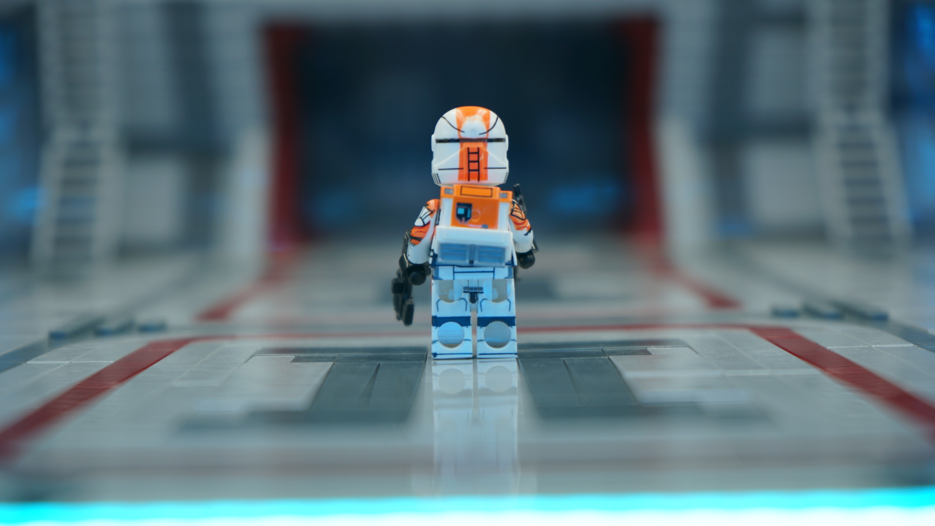 Commando Captain – view 3