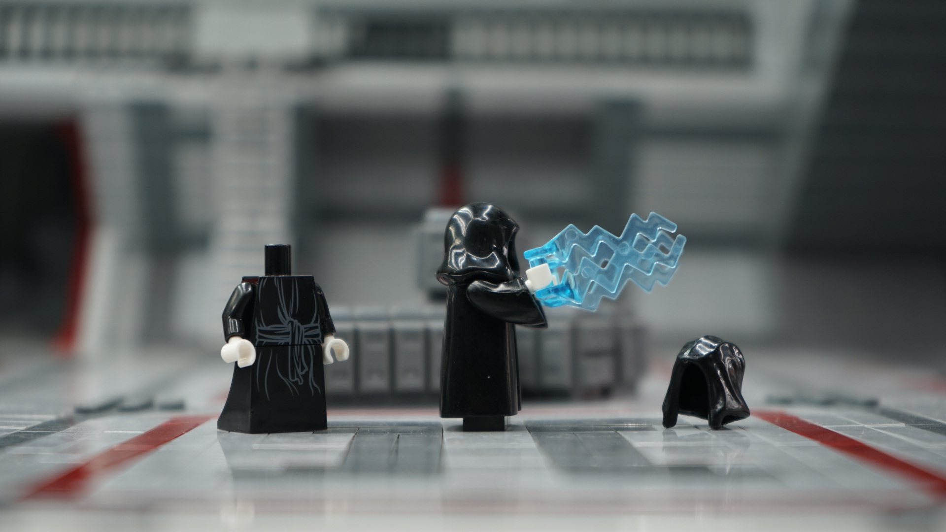 Emperor Palpatine V2 – view 4