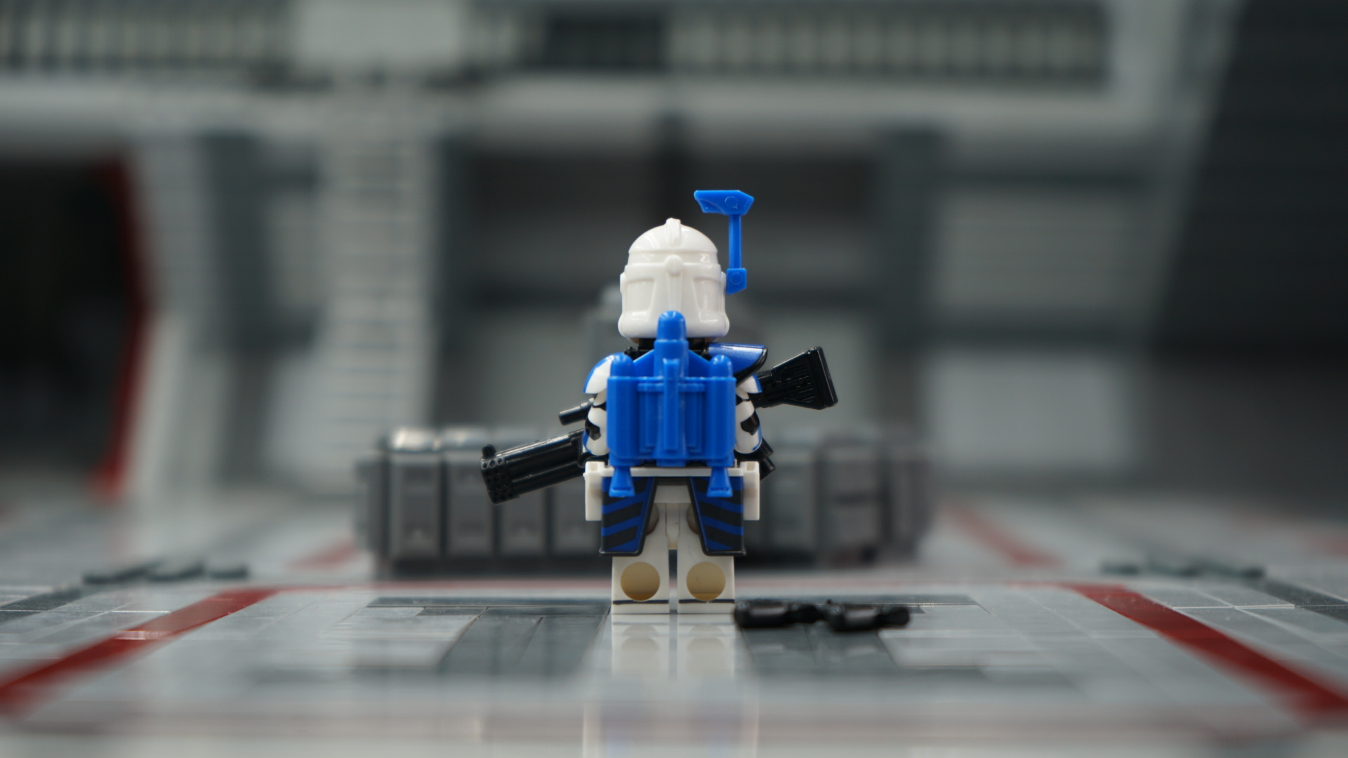 501st Elite Officer V2 – view 3