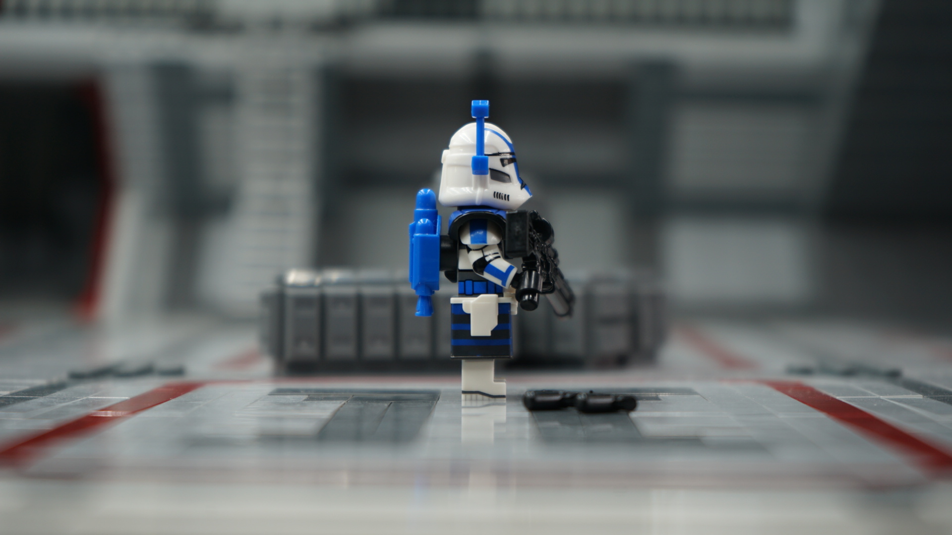 501st Elite Officer V2 – view 4