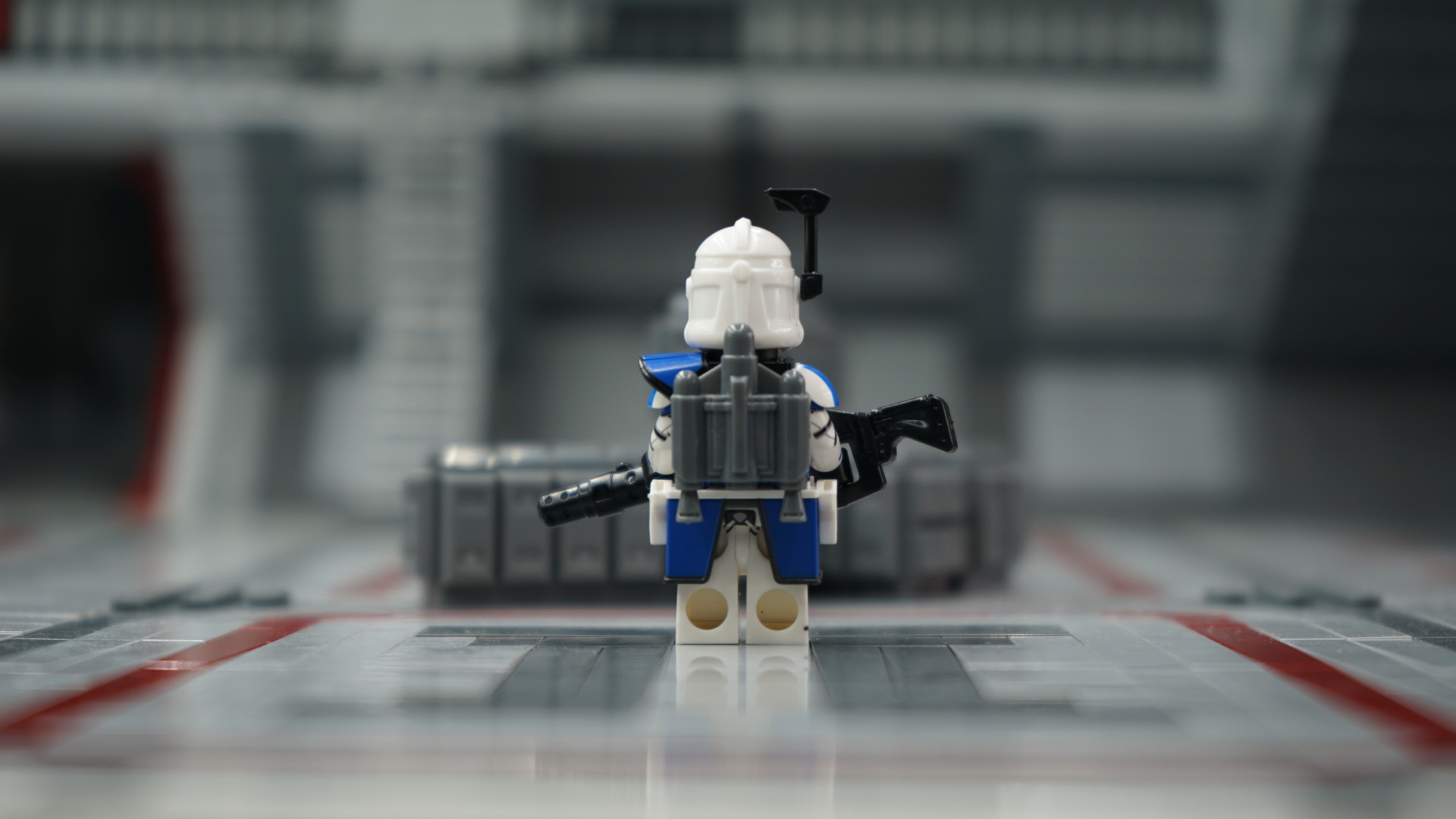 501st Elite Officer – view 3