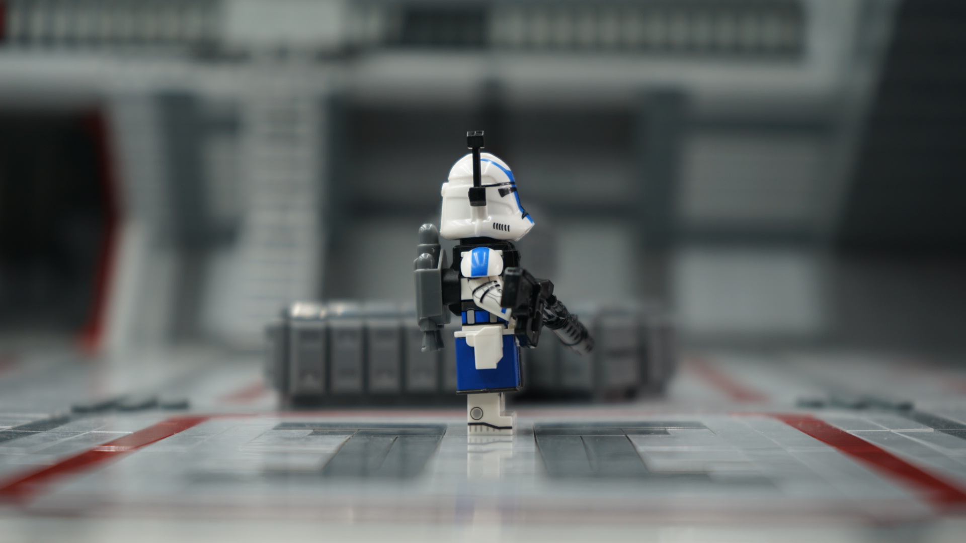501st Elite Officer – view 4
